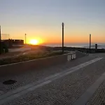 Porta Da - Paredes Da Vitoria Apartment *